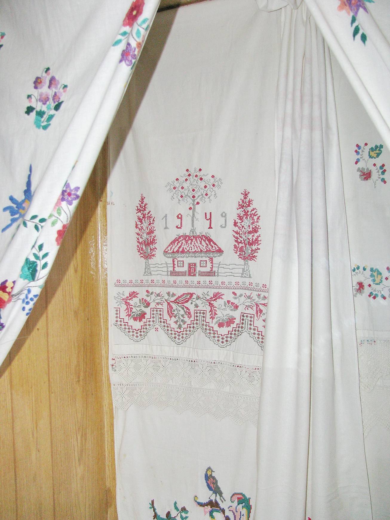 image002