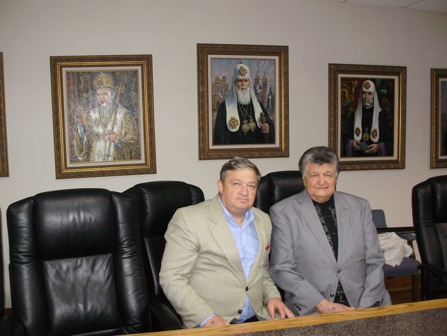 8 oleksandr panchenko z liva ta golova fundacii golodomoru mykola mishchenko chikago zsa 2016 yy rik 1